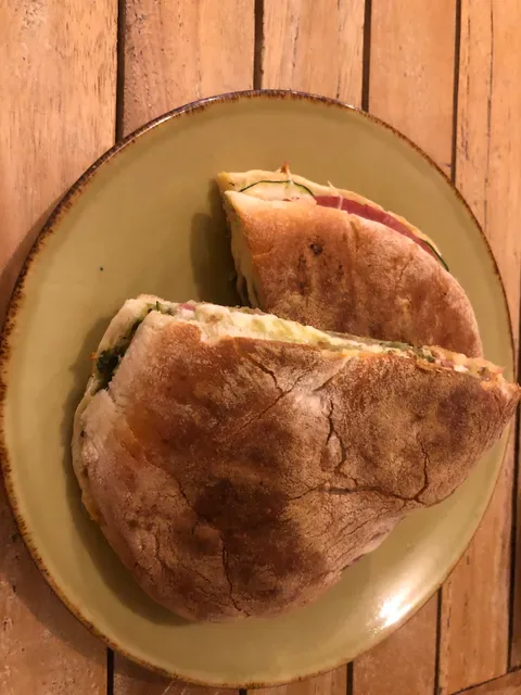 Cafe Bengkel Roti