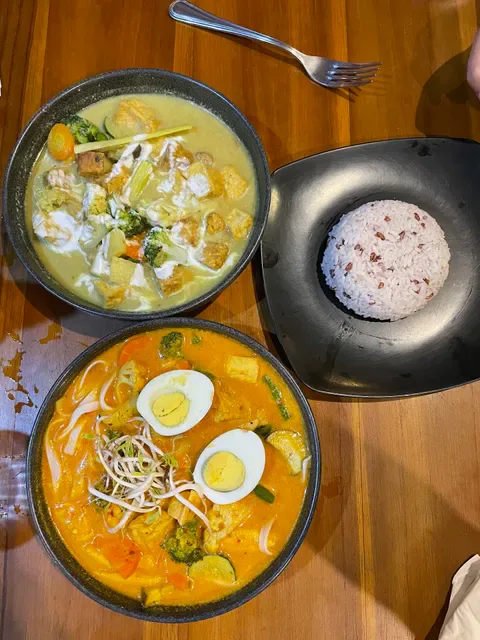 Cempaka cafe and Homestay