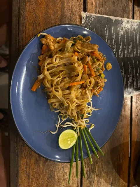 Cempaka cafe and Homestay