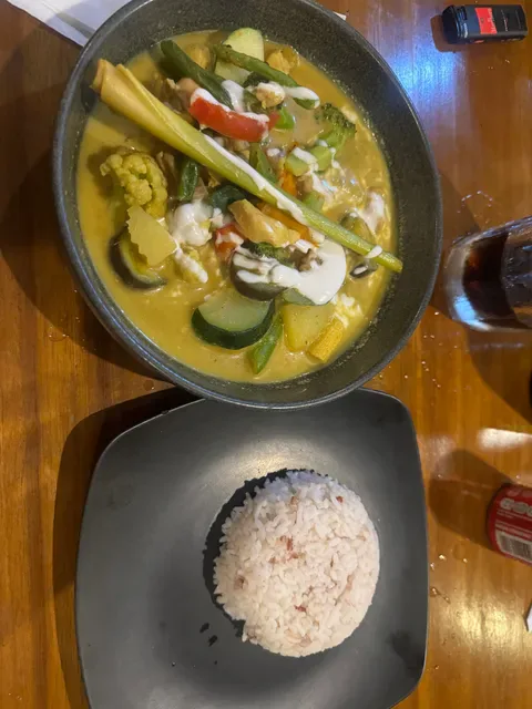 Cempaka cafe and Homestay