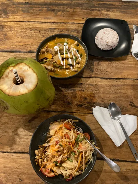 Cempaka cafe and Homestay