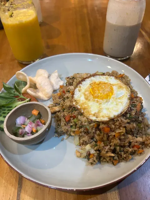 Cempaka cafe and Homestay