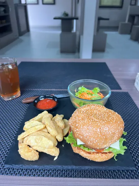 Circle Point Vegan Eatery