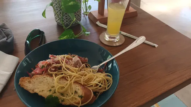 Colabo Cafe - Breakfast and Brunch Spot