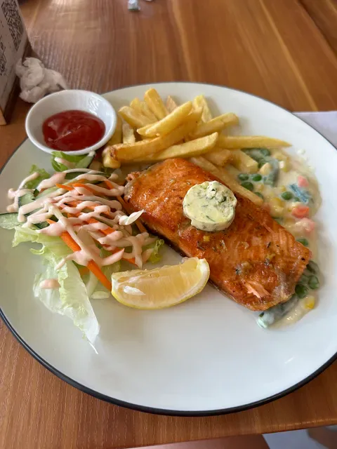 D'jali Cafe & Eatery