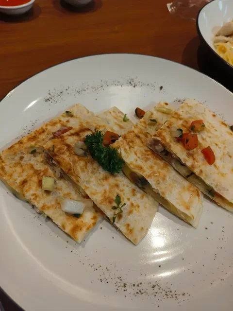 D'jali Cafe & Eatery