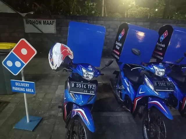 Domino's Pizza