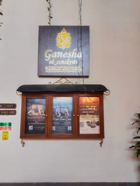 Ganesha Ek Sanskriti Ayodya Resort - Traditional Indian Cuisine & Bar