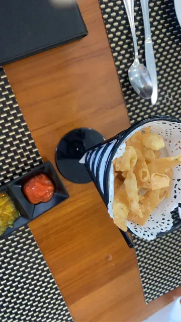 Ganesha Ek Sanskriti Ayodya Resort - Traditional Indian Cuisine & Bar