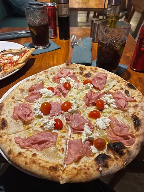 Ganzo Italian Restaurant