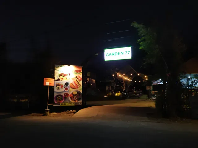 Garden 77 Foodcourt