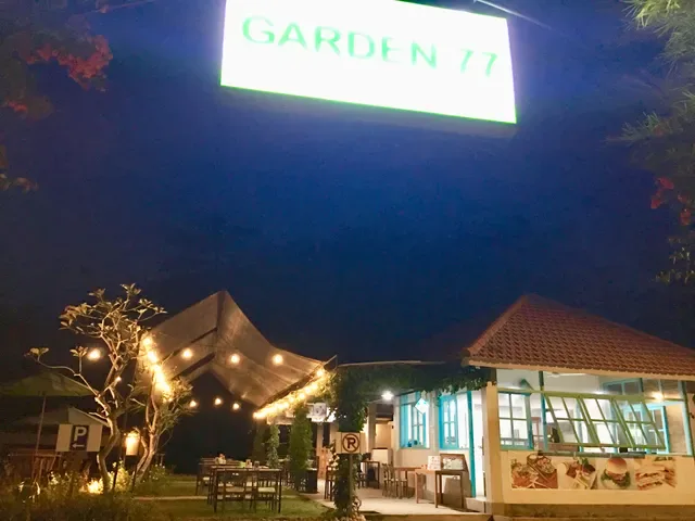 Garden 77 Foodcourt