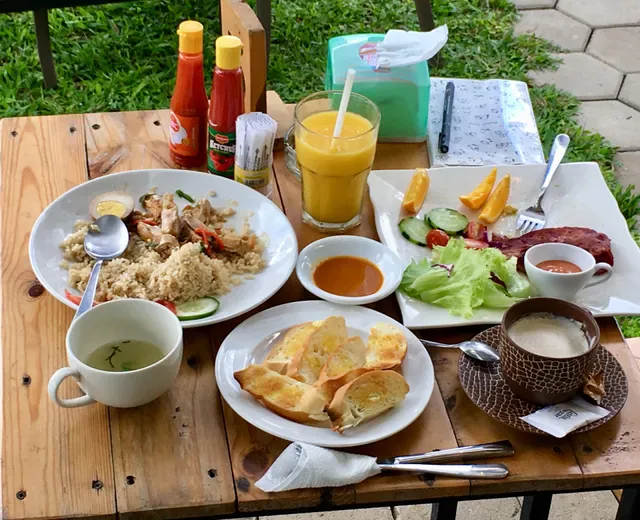 Garden 77 Foodcourt