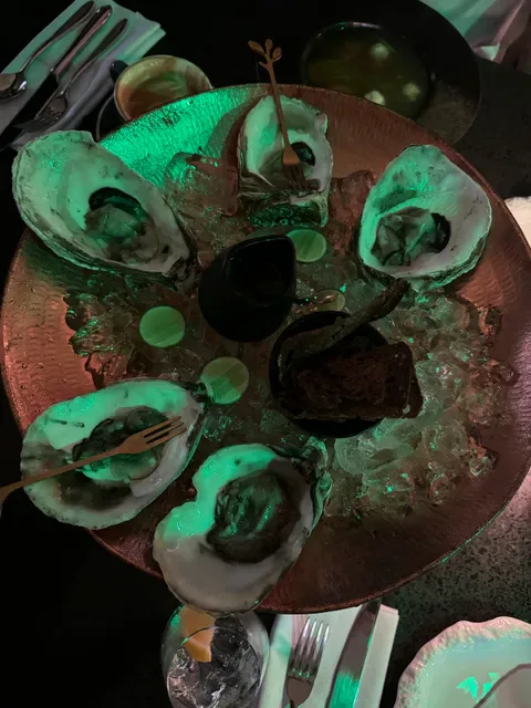HEDONIST SPACE restaurant | lounge | bar