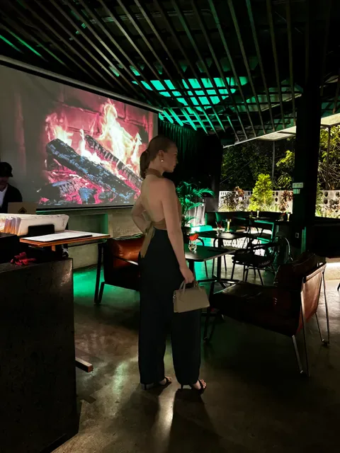 HEDONIST SPACE restaurant | lounge | bar