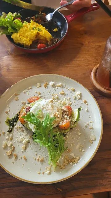 Honey & Bread Cafe