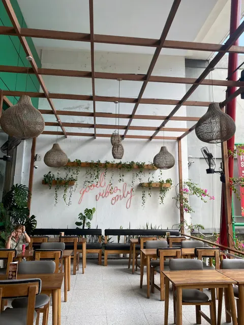 Honey & Bread Cafe