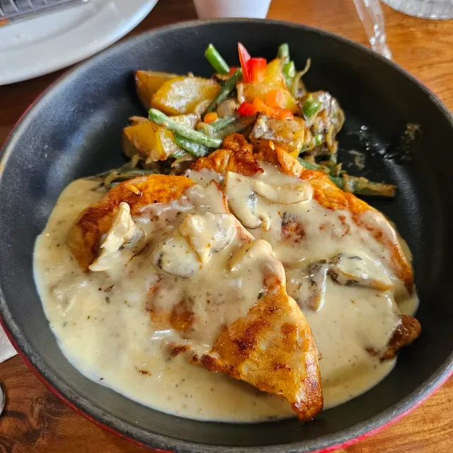 Honey & Bread Cafe