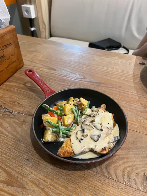 Honey & Bread Cafe