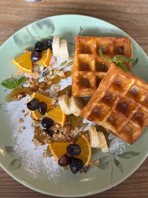 Honey & Bread Cafe