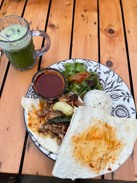 Istanbul Corner Bali - Shawarma and Grill