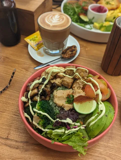 JIMMY BEACH CAFE