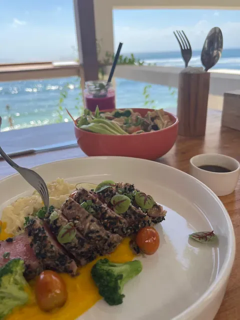JIMMY BEACH CAFE