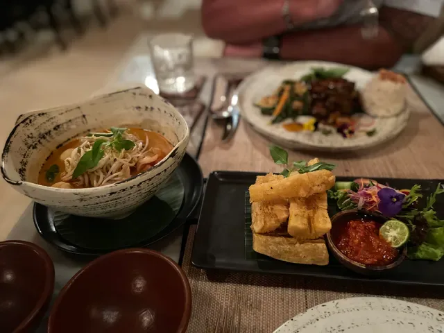 Kayumanis Resto Jimbaran