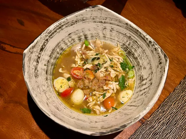Kayumanis Resto Jimbaran