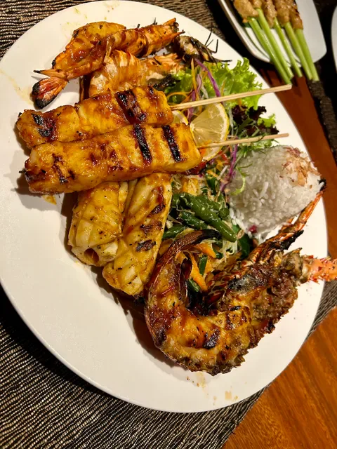 Kayumanis Resto Jimbaran