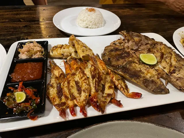 Kenja Ikan Bakar & Seafood