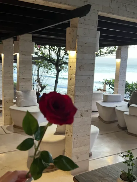 Kisik Seafood Bar and Grill