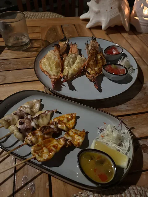 Kisik Seafood Bar and Grill