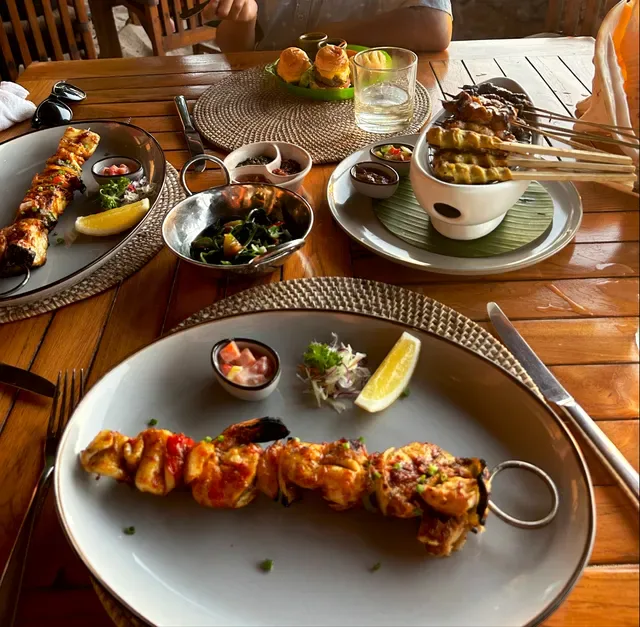 Kisik Seafood Bar and Grill