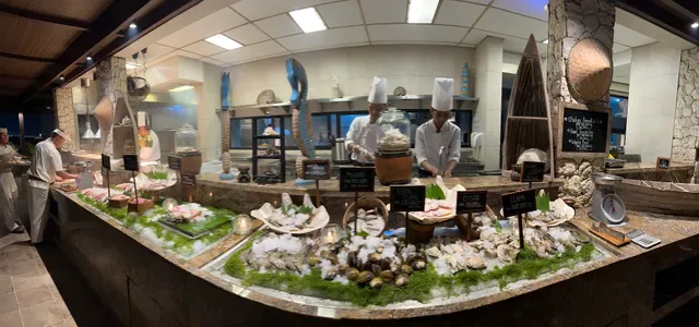 Kisik Seafood Bar and Grill