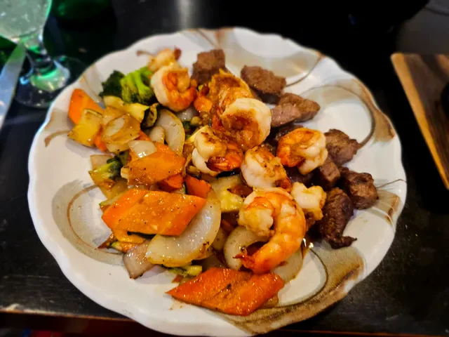 Kizuna Teppanyaki & Japanese Restaurant