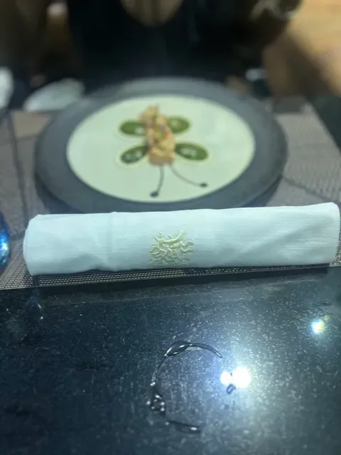 Koral: Bali’s First Aquarium Restaurant