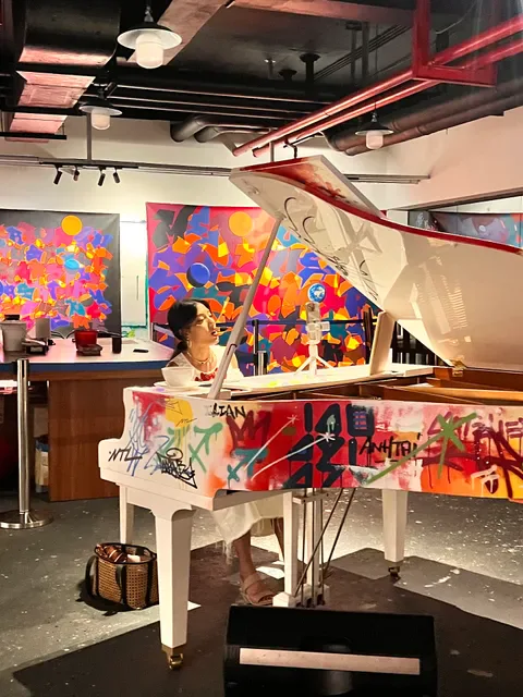 L'Atelier by Cyril Kongo