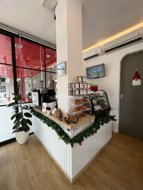 Lucid Cafe Bali