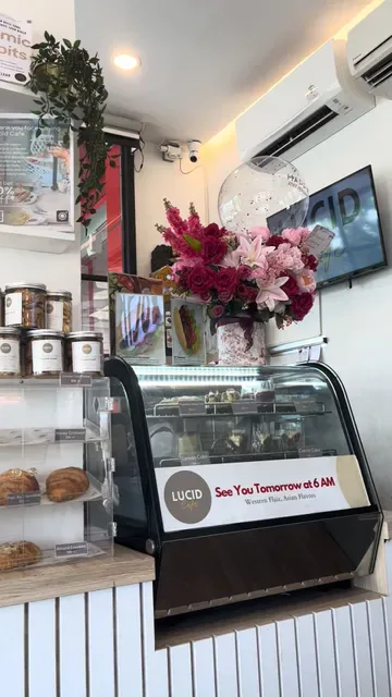 Lucid Cafe Bali