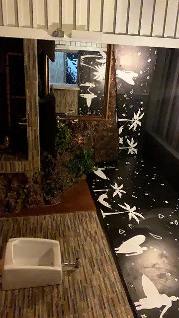 Lucky Wins Beach Lounge