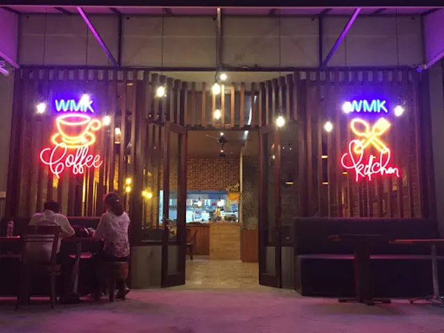 MAMA KRISNA 2 - COFFEE & KITCHEN, BREAKFAST, LUNCH & DINNER