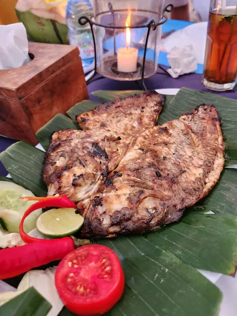 Menega Cafe