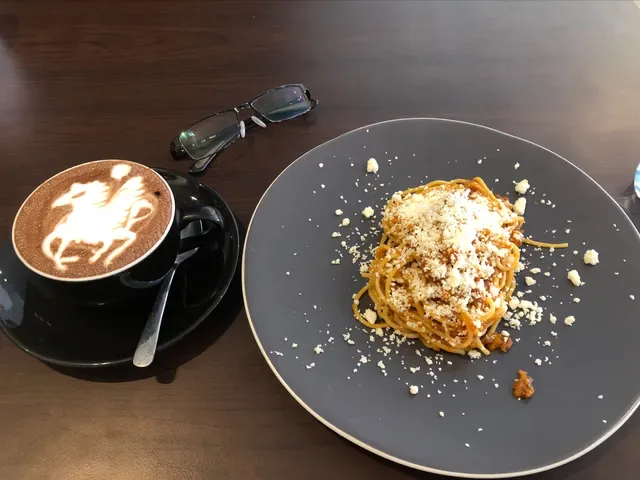 Milton Café