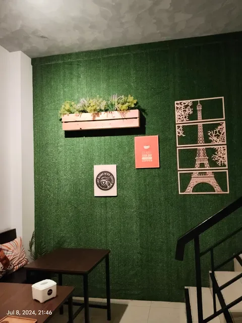 Milton Café