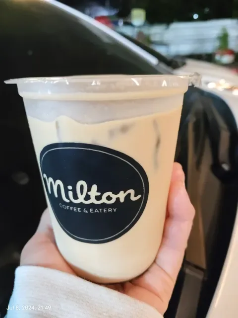 Milton Café
