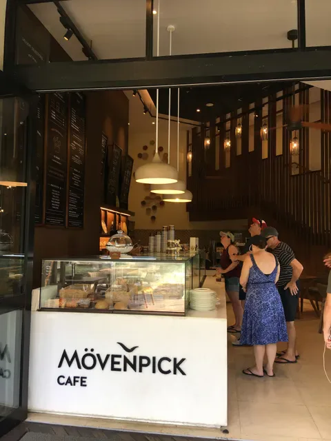 Mövenpick Café