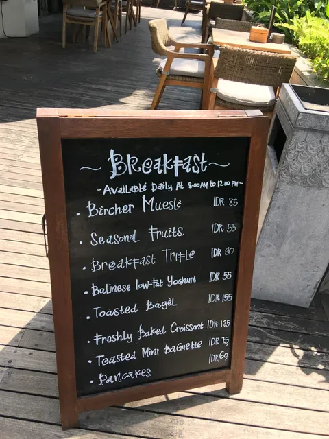 Mövenpick Café