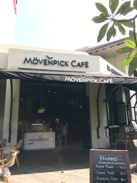 Mövenpick Café