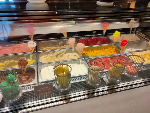 Mövenpick Café